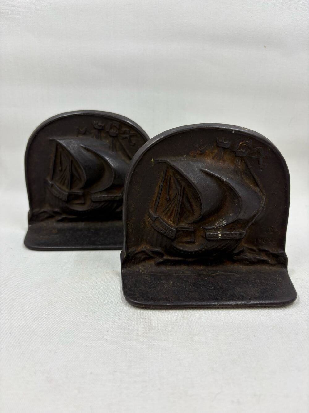 Vtg Snead & Co Nautical Cast Iron Bookends